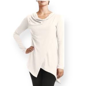 White Fig Pailin Crossover Asymmetrical Hem Top